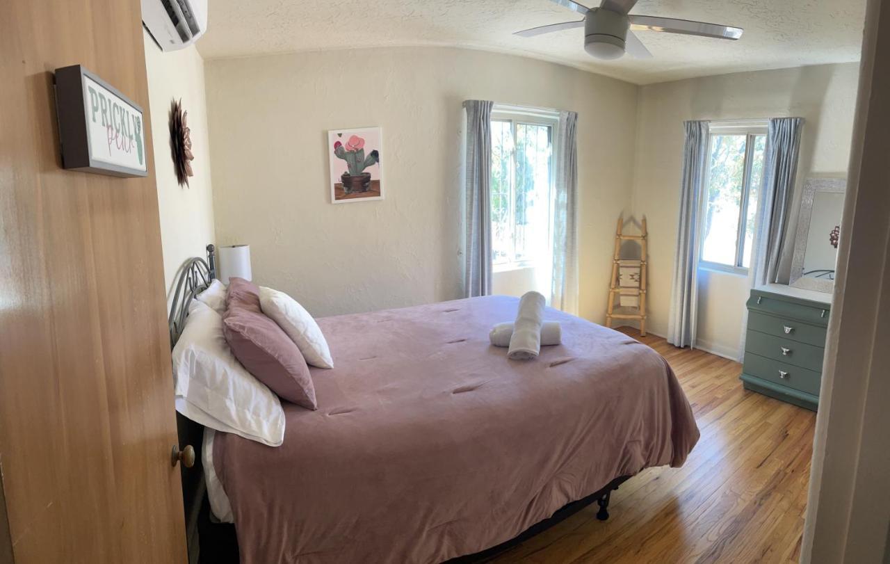 Vintage Charm Vacation Home With Modern Comforts Near Old Town Albuquerque Exterior photo